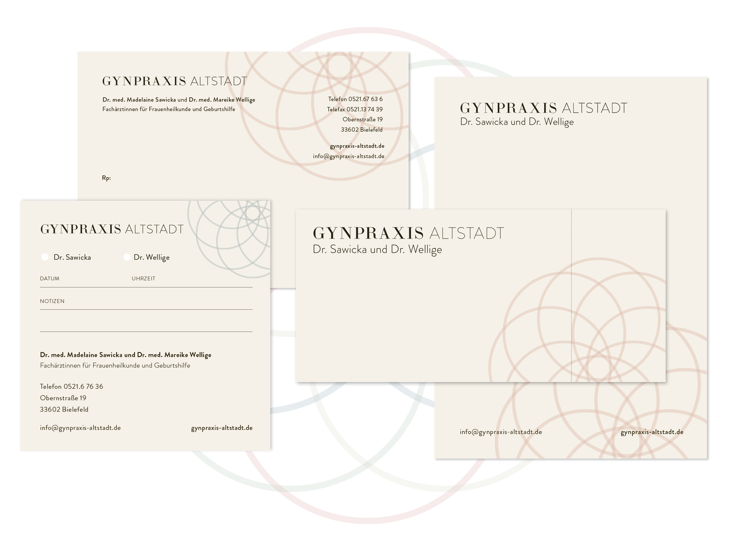Diverse Druckmedien für die neue Gyn Praxis